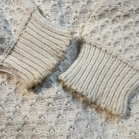 Vintage Winona Knits Sweater Women Medium Chunky Beige Crew Neck USA Made Floral - Picture 4 of 8